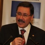 GÖKÇEK TEN, TANSEL ÇÖLAŞAN A DAVA!